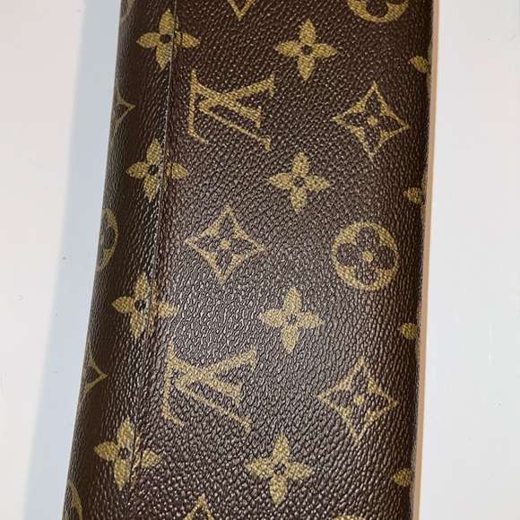 LOUIS VUITTON MONOGRAM SARA OWL WALLET - Picture 3 of 13